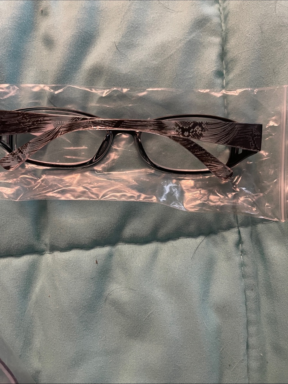 Patterned Black Reading Glasses with Subtle Temple Design 3.00